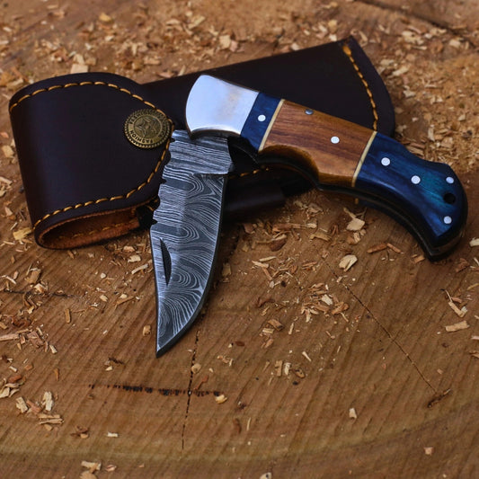 Handcrafted Damascus Back Lock Knife with Leather Sheath