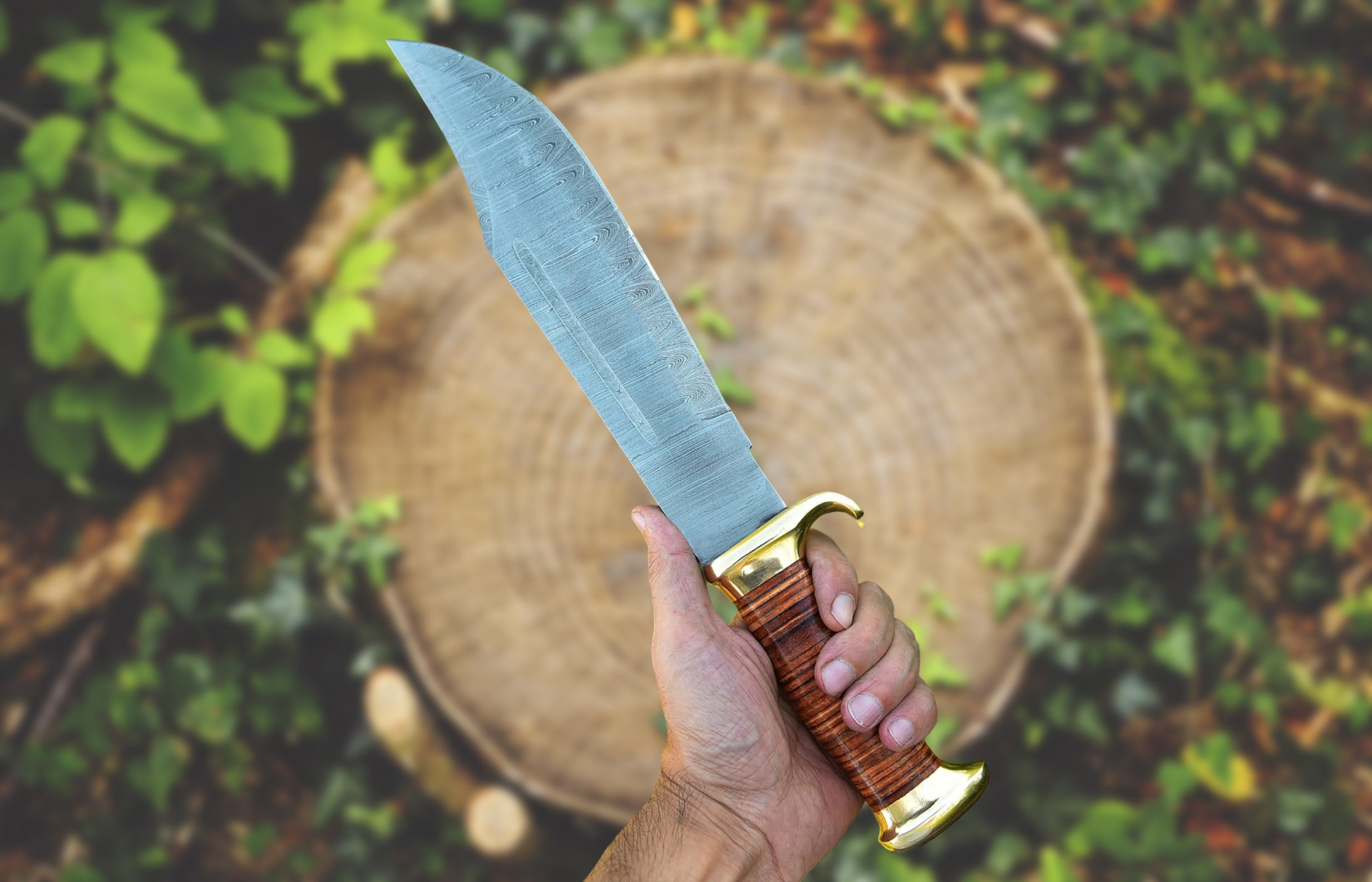 Handmade Damascus Bowie Knife – Kukri Style | Customizable Gift for Him, Perfect for Birthdays, Anniversaries & Father’s Day